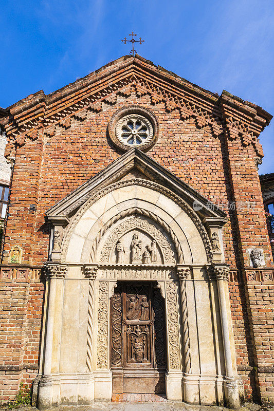 Grazzano Visconti，圣安妮教堂(Emilia-Romagna，意大利)